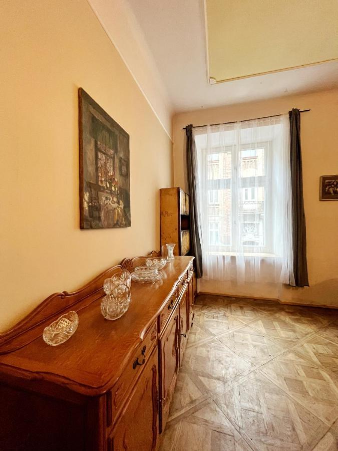 Old Town Rooms Wielopole Krakau Exterior foto
